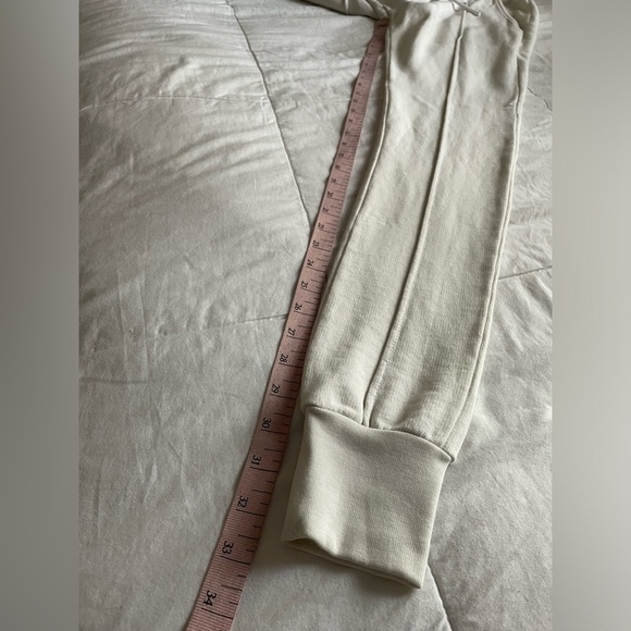 Cotton Citizen Milan Front Seam Joggers Cream XS Neutral Minimalist Loungewear - Picture 9 of 9